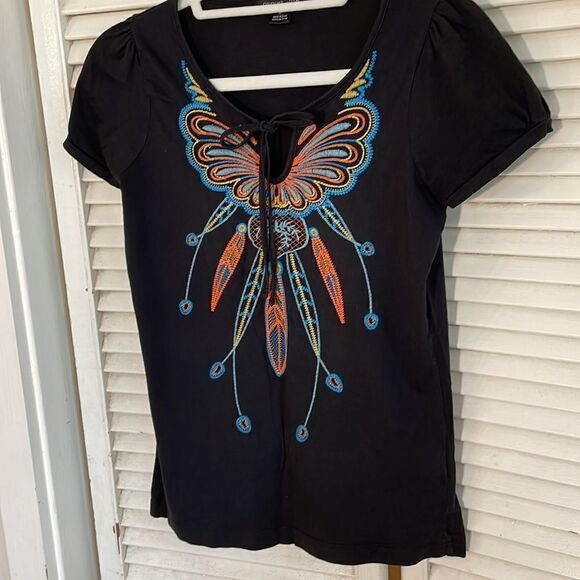 August Silk Embroidered Top - Picture 2 of 13